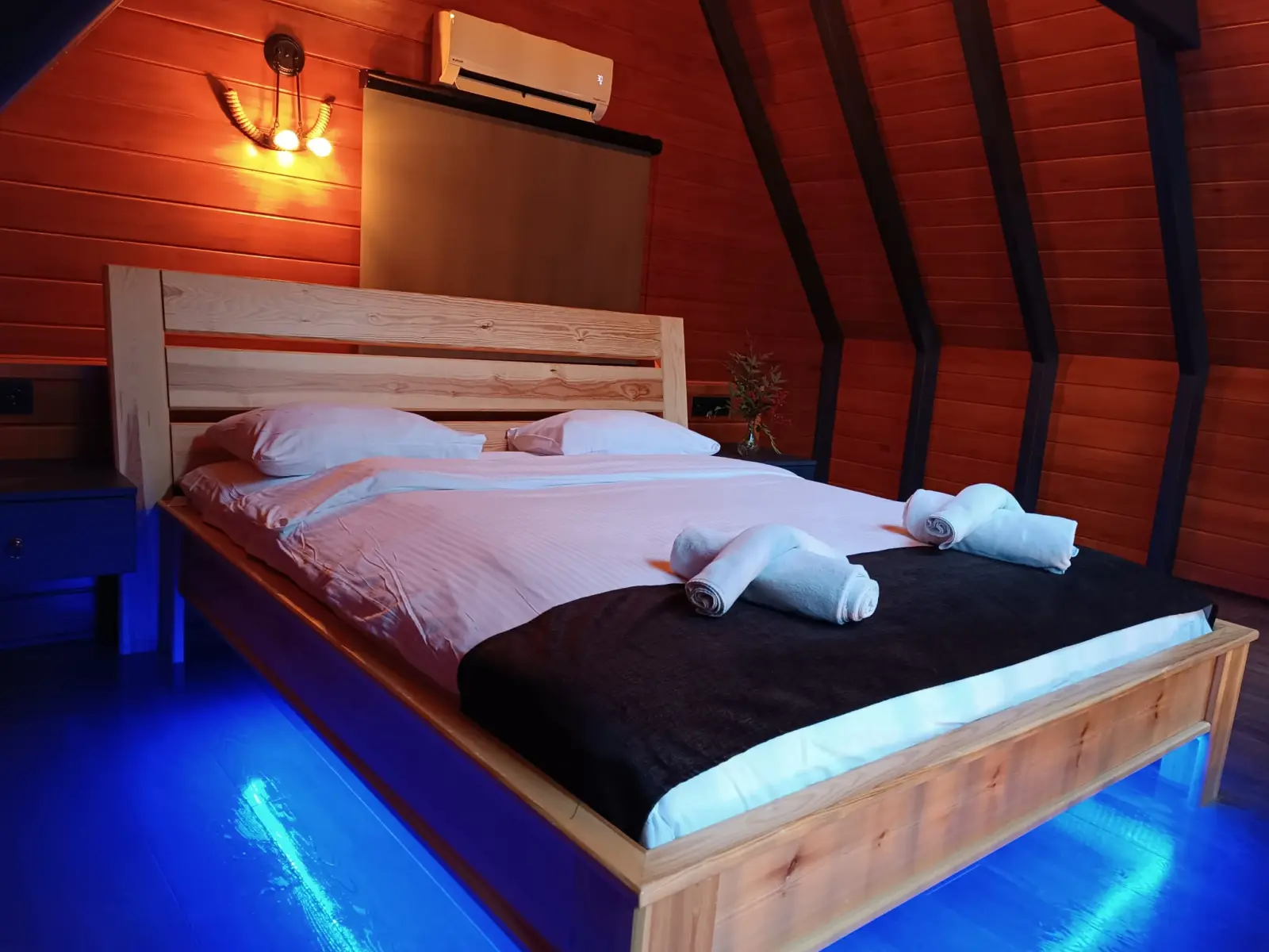 VIP King Suite Bungalow (Heated Pool) görsel 2